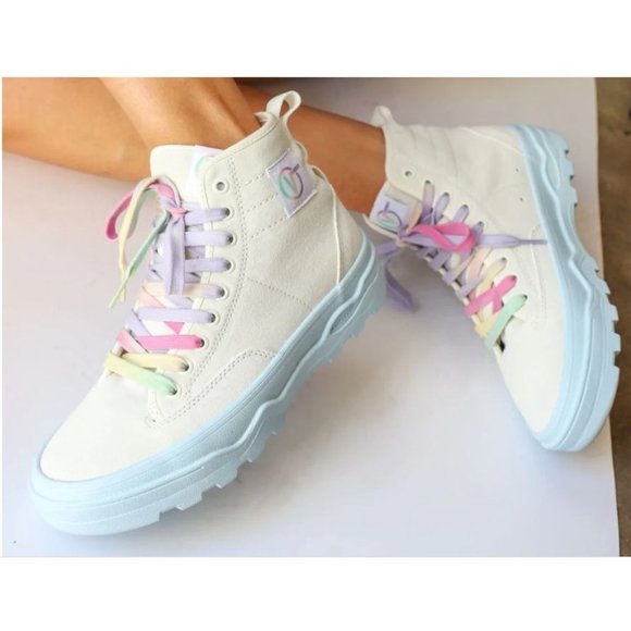 Vans Shoes - NEW Vans Pastel Pop Sentry WC Ultra Cush Lug Sole High Top Sneaker W 9.5 Men 8.0